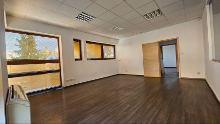 Prenájom office priestorov 132,85 m2, KVP - 11