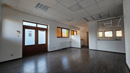 Prenájom office priestorov 132,85 m2, KVP - 4